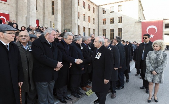 ESKİ TBMM BAŞKANI VE BAKANLARDAN İSMET SEZGİN CENAZE TÖRENİ