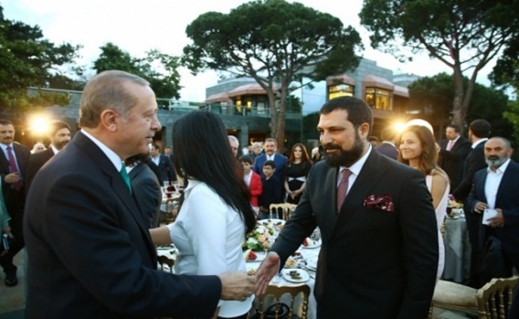 Cumhurbaşkanı Erdoğan'ın iftar yemeğine ünlü akını