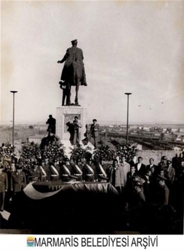 Atatürk'ün cenazesinden hiç görünmeyen fotoğraflar