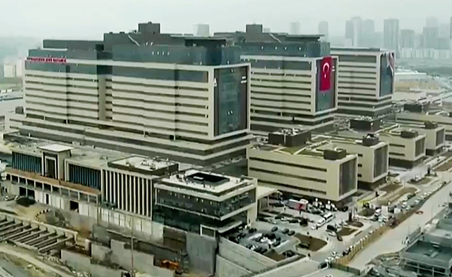 Başakşehir Şehir Hastanesi'nin ilk etabı bugün açıldı