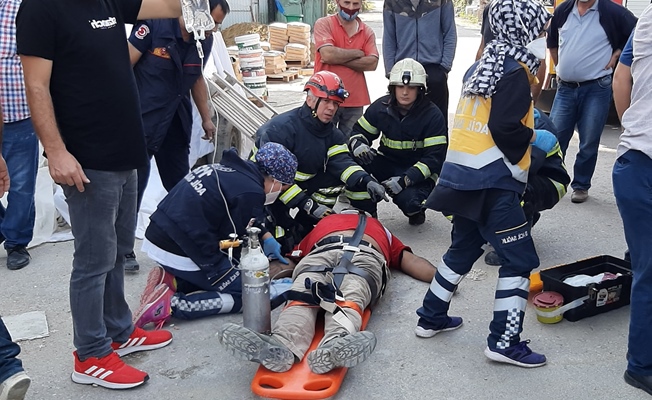 İnşaatta çalışan işçiler asansör boşluğuna düştü: 1’i ağır 2 yaralı