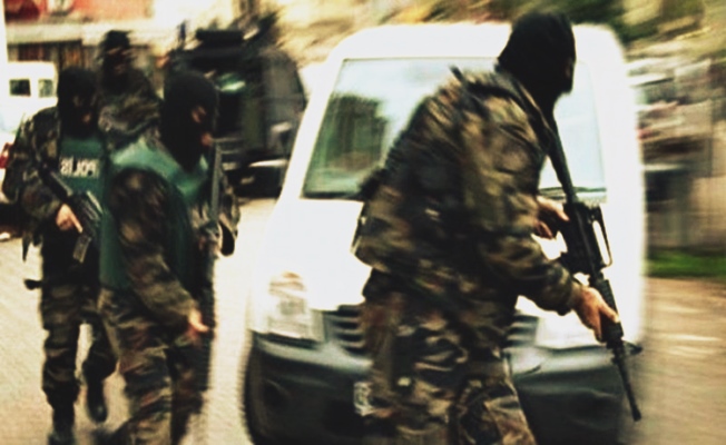 Kocaeli'de 6 DEAŞ'lı terörist yakalandı! Kocaeli'de 6 DEAŞ'lı terörist yakalandı!