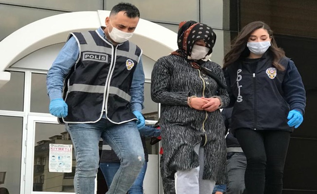 Kadın hırsızlar suç üstü yakalandı ! Kadın hırsızlar suç üstü yakalandı !