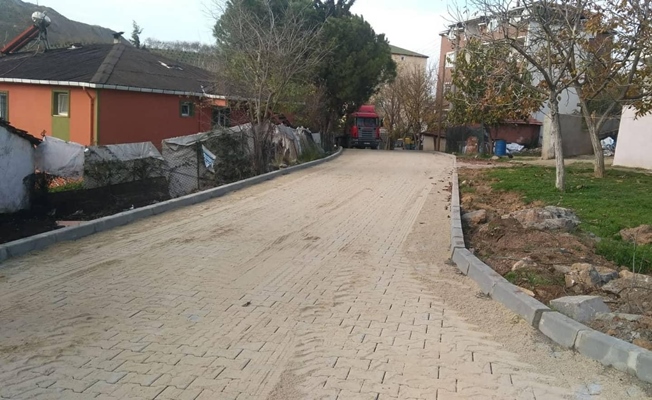 Gebze’de parke yol çalışması