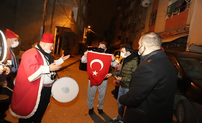 Bağcılar'da Şehitler için sahur devriyesinde dua edildi