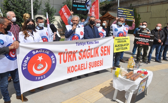 ÇEKER: SAĞLIK ÇALIŞANLARI TENCERE GÖSTERDİ