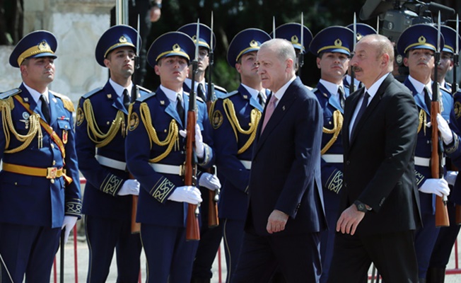 Erdoğan, Şuşa’da resmî törenle karşılandı