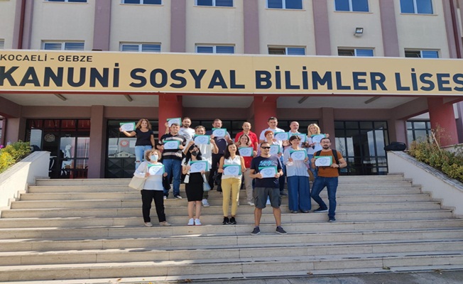 Kocaeli Gebze Kanuni Sosyal Bilimler Lisesi boş durmuyor!