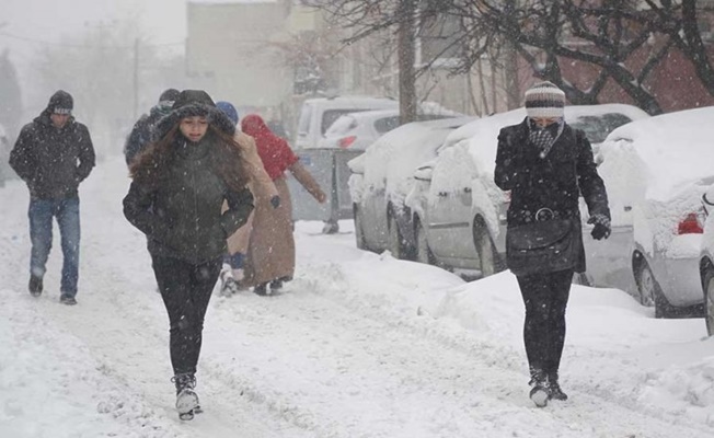 Kar yarın geri dönüyor, Cumartesi çok kuvvetli olacak!