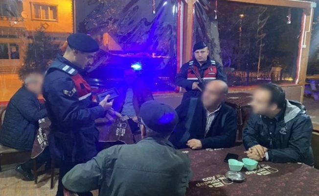 İçişleri'nden ülke genelindeki asayiş uygulamasında 55 gözaltı
