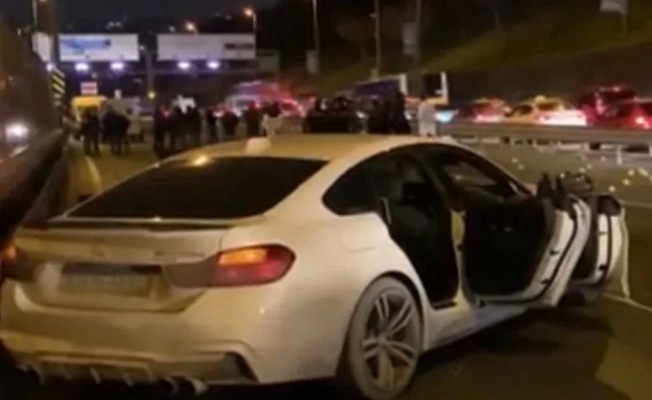 Haliç Köprüsü'nde otomobile silahlı saldırı