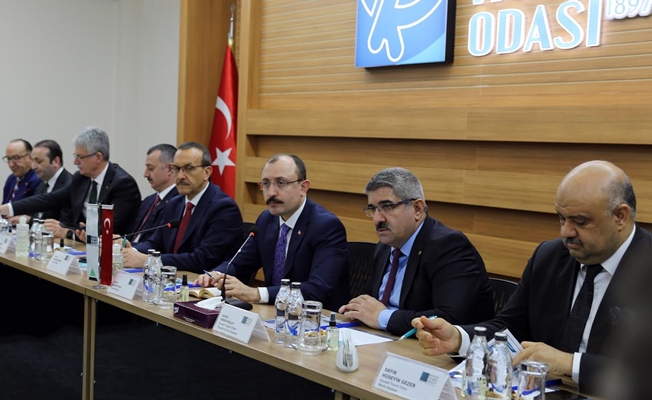Ticaret Bakanı Muş, KOTO’da iş dünyasıyla bir araya geldi Ticaret Bakanı Muş, KOTO’da iş dünyasıyla bir araya geldi