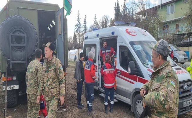 Depremzedeler için ilk günden seferberlik ilan ettiler. Depremzedeler için ilk günden seferberlik ilan ettiler.