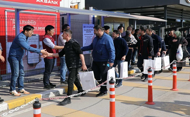 Hyundai Assan’da bu bayram da gelenekler değişmedi
