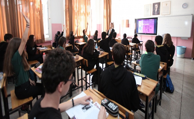 Lisede sınıf tekrarı geri geldi