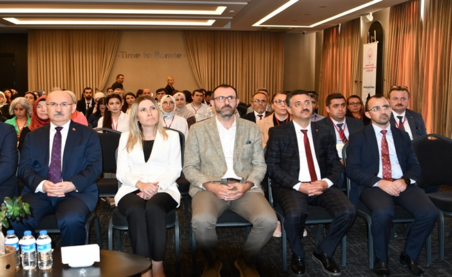Sakarya’da Aile Çalıştayında Aileye Dair Her Şey Ele Alındı