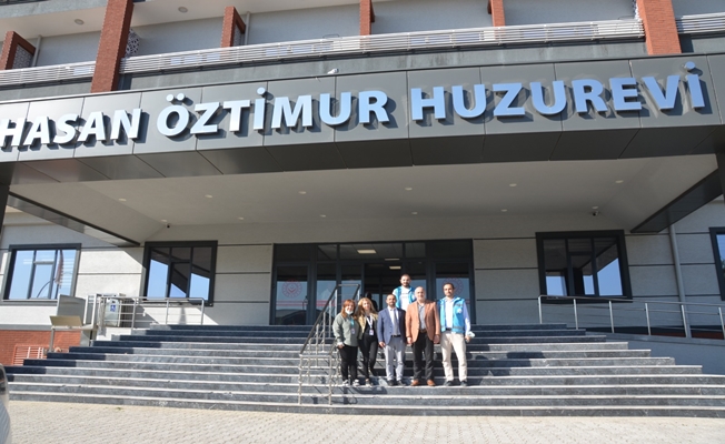 BURSA'DA HUZUREVİ SAKİNLERİNİN AĞIZ VE DİŞ TARAMALARI YAPILDI