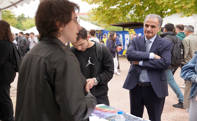 SAÜ Öğrenci Topluluk Tanıtım Günleri Başladı