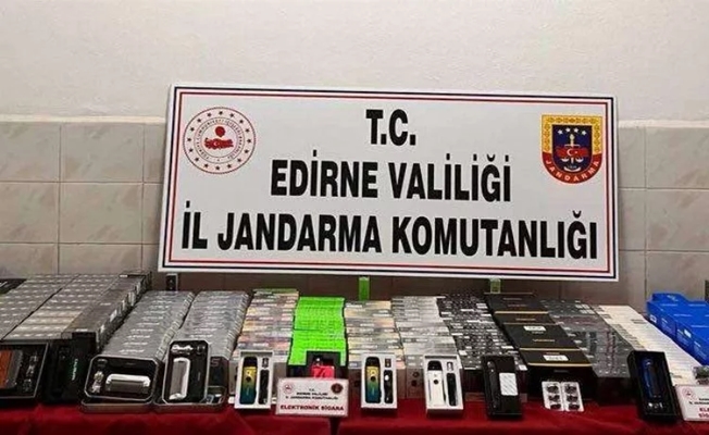 Enez'de kaçak elektronik sigara ele geçirildi