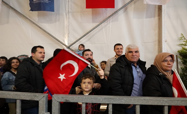 Mavi vatandaki gururumuza yoğun ilgi sürüyor