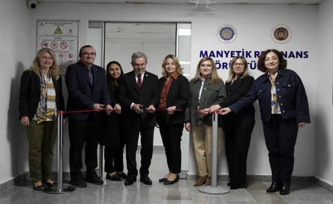 Dünyada Diş Hekimliği Fakültesi'nde bulunan İlk MR ünitesi oldu