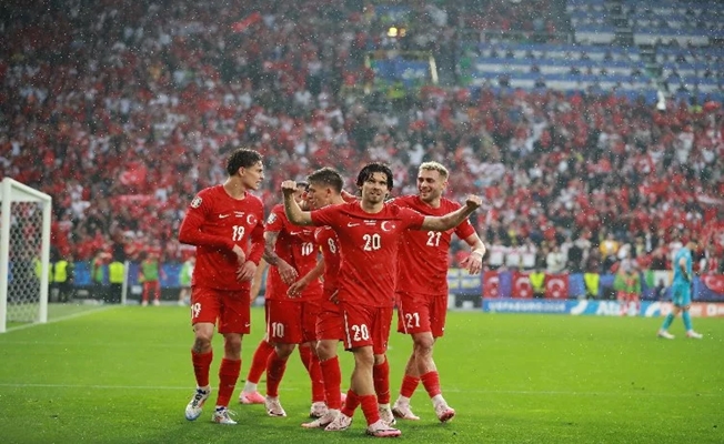 Milliler son 16'ya kalmak istiyor