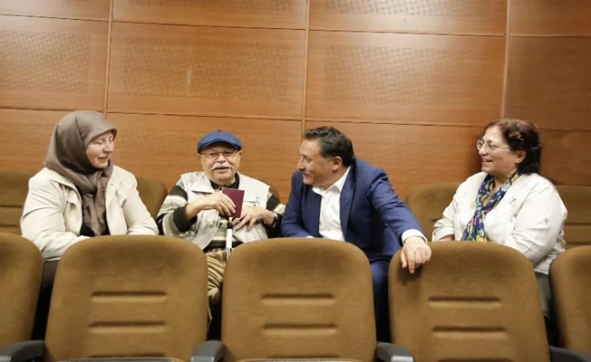 Vali Çiçek vatandaşlarla buluşmaya devam ediyor
