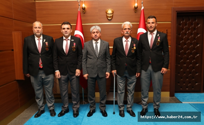 Türkiye Harp Malulü Gaziler-Şehit Dul ve Yetimleri Derneği'nden Sakarya Valisi Doğan'a ziyaret