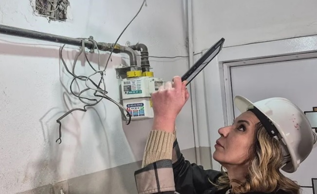 İstanbul'da son durum: Bin 25 bina az hasarlı!