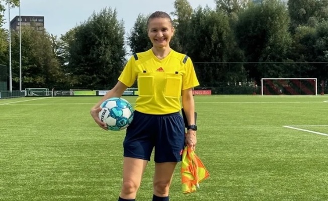 FIFA kokartlı kadın hakem Türkiye'de ilke imza attı