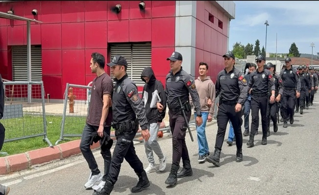 Gaziantep Merkezli FETÖ Operasyonunda 77 Tutuklama!