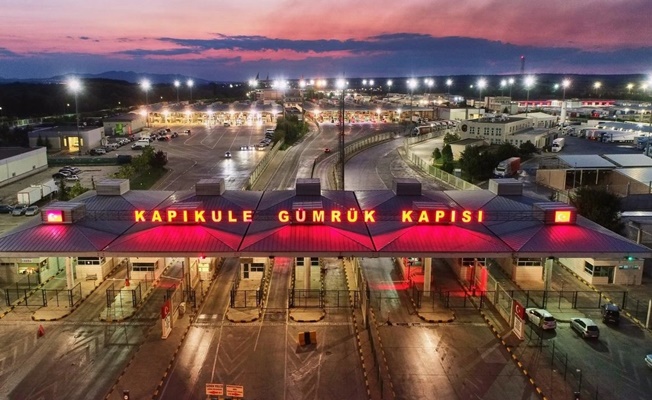 Kapıkule Sınır Kapısı’nda Otobüsten 200 paket uyuşturucu çıktı