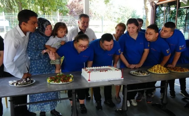 Düzce’de Kusursuz Kafe 9 yaşında
