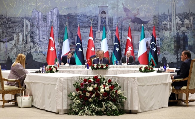 İstanbul#039;da Türkiye-İtalya-Libya zirvesi