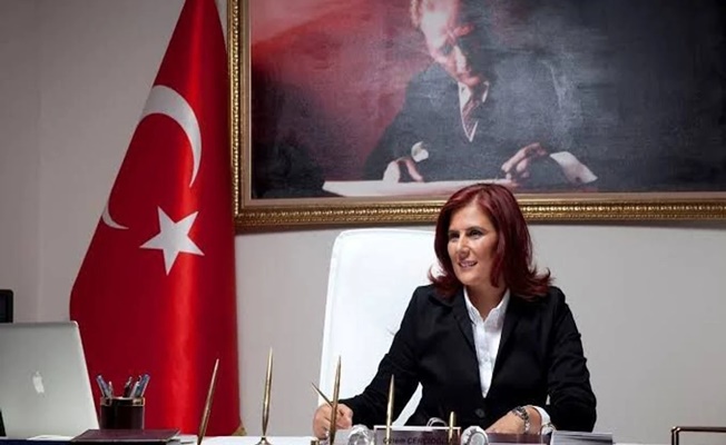 Özlem Çerçioğlu, CHP’den İstifa Etti: “Aydın Halkının Hizmetinde Olmaya Devam Edeceğim”