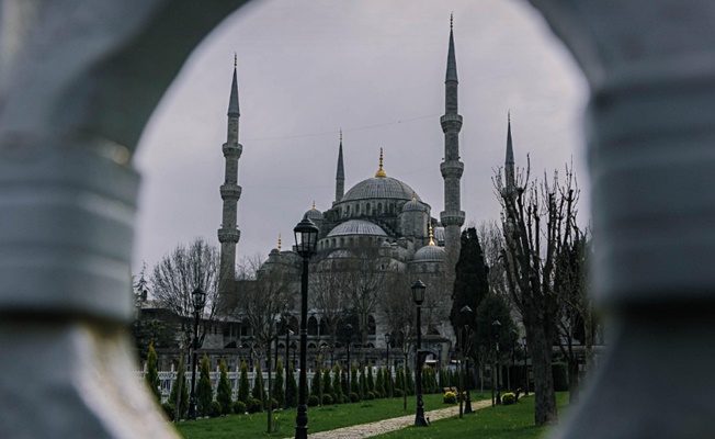 EL-KĀRİA SÛRESİ-KĀRİA SÛRESİ OKUNUŞU-El Karia suresinin Türkçe anlamı nedir?-Zenginlik için hangi süre okunur?