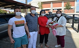 Vali Seddar Yavuz’un Eşi Selda Yavuz, şehit ve gazi ailelerini ziyaret etti