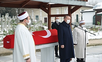 Cumhurbaşkanı Erdoğan, Sosyolog Prof. Dr. Nur Vergin’in cenaze törenine katıldı