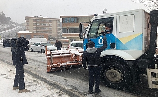 İstanbul'da karla mücadele aralıksız sürüyor