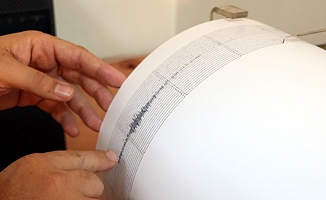 Balıkesir'de 4 şiddetinde deprem!