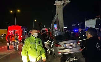 Gebze'de feci kaza ; 1 ölü ,2 yaralı!