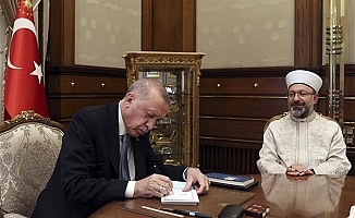 Cumhurbaşkanı Erdoğan, TDV’ye kurban bağışında bulundu