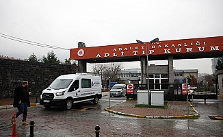 Pendik'te babasının öldürdüğü küçük kızın cenazesi Adli Tıp Kurumu'ndan alındı