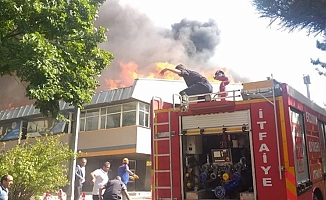 Erzurum'da üniversite yerleşkesindeki yangın kontrol altında