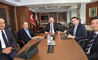 Ticaret Bakanlığı'ndan 4 zincir markete uyarı