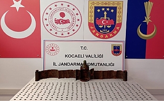 Kocaeli'de durdurulan araçta yüzlerce sikke ele geçirildi