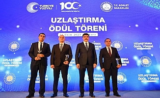 Osmaniye Cumhuriyet Başsavcısı Arısoy’a, “Uzlaştırma” ödülü