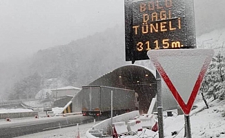 Bolu Dağı'nda kar yağışı etkili oluyor!