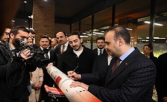 Bakan Kacır'dan KAPSÜL'e ziyaret