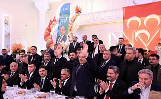 MHP'li Özdemir'den Kayseri Talas'a övgü